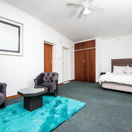 Willow Guest House Boksburg Extérieur photo