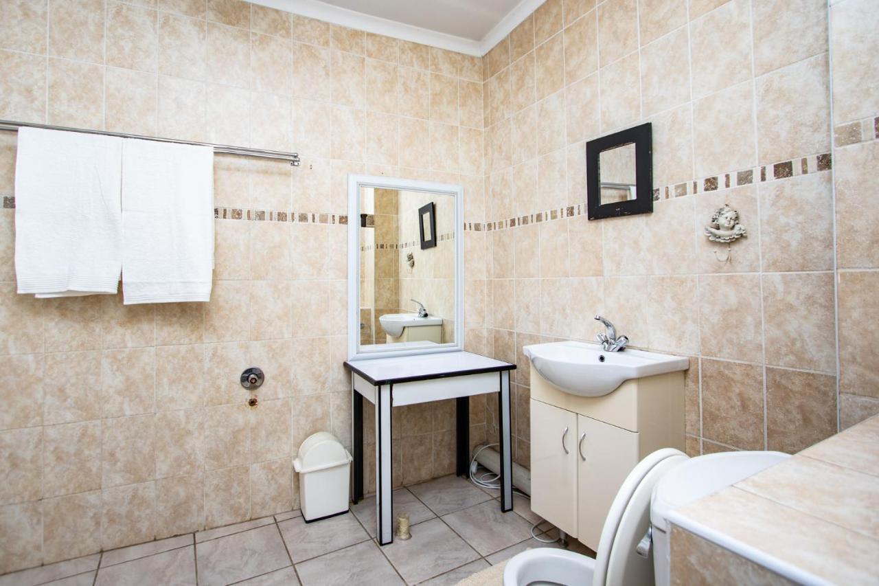 Willow Guest House Boksburg Extérieur photo