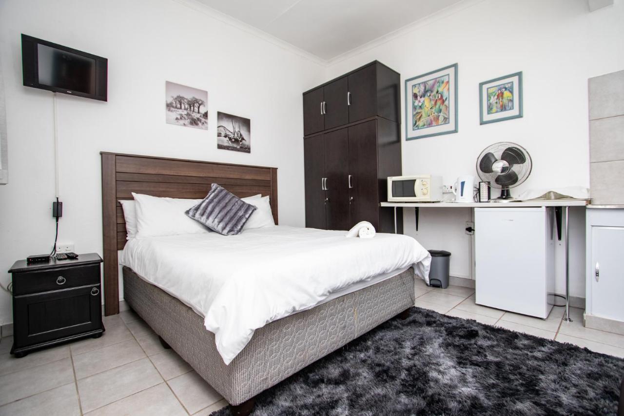 Willow Guest House Boksburg Extérieur photo