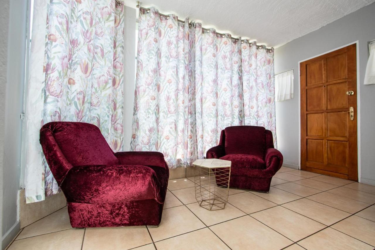 Willow Guest House Boksburg Extérieur photo