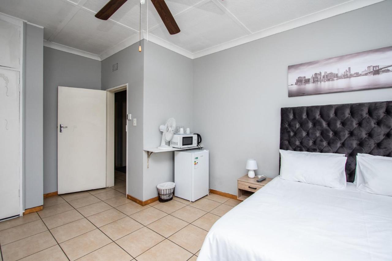 Willow Guest House Boksburg Extérieur photo