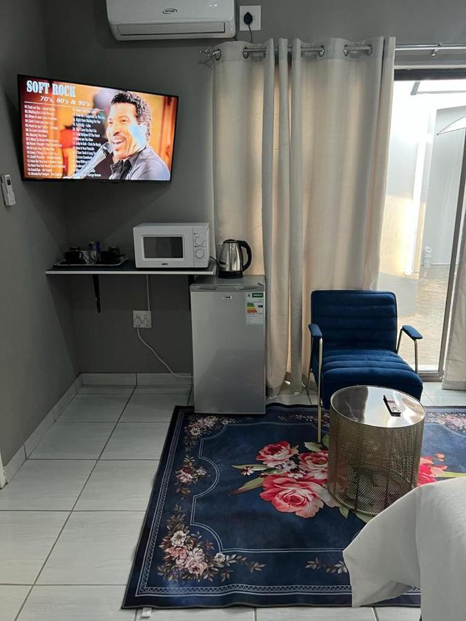 Willow Guest House Boksburg Extérieur photo
