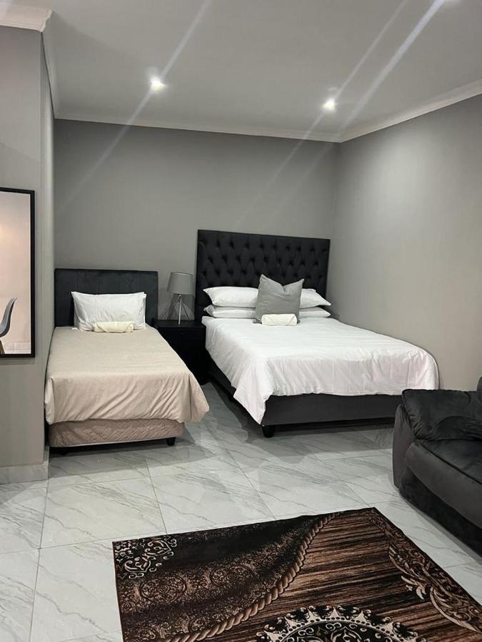 Willow Guest House Boksburg Extérieur photo