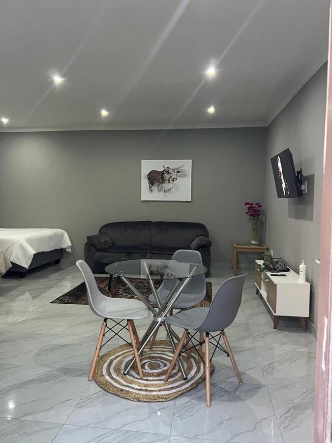 Willow Guest House Boksburg Extérieur photo