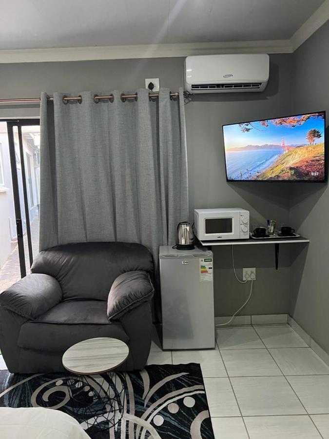 Willow Guest House Boksburg Extérieur photo