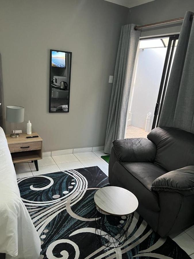 Willow Guest House Boksburg Extérieur photo