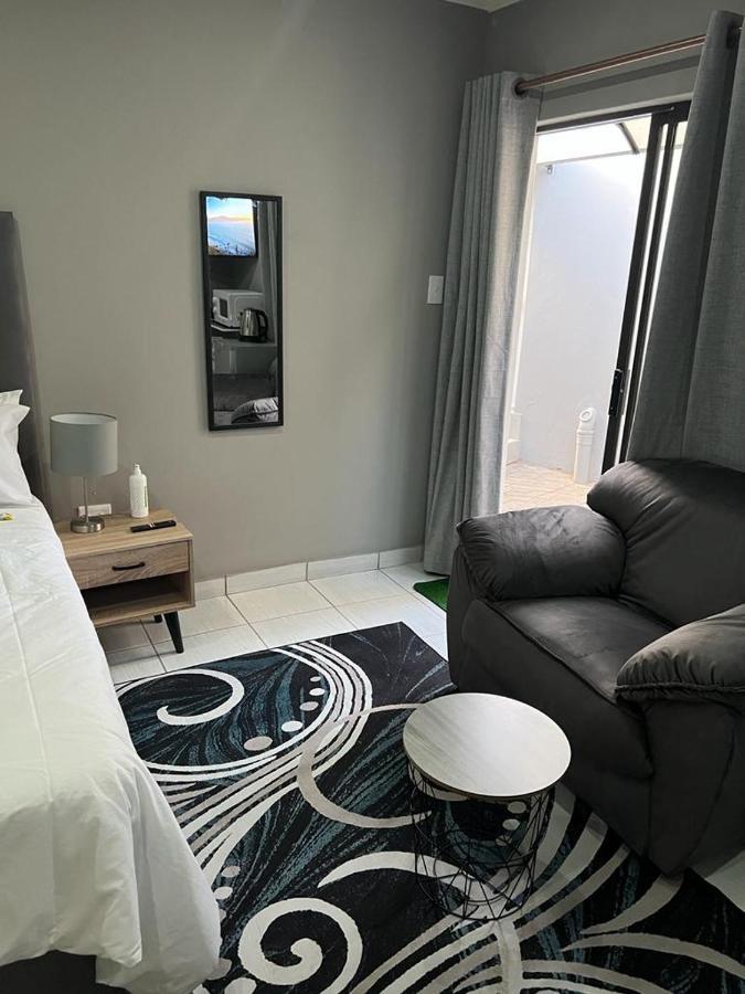 Willow Guest House Boksburg Extérieur photo